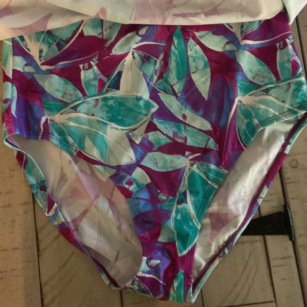 Denim & Co. Beach V Neck Handkerchief Hem Swim Dress Aqua Abstract Palm 10 New - Picture 13 of 15